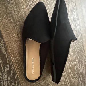 Women’s Sun & Stone black flats/ mules